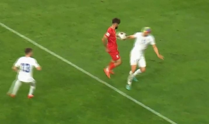 اختصاصی/ نظر رضا سخندان درباره پنالتی مشکوک بازی ایران مقابل ازبکستان: داور اشتباه کرد