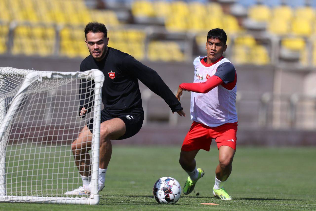 بازگشت اورونوف به تمرینات گروهی پرسپولیس