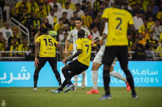 الاتحاد ۲-۱ النصر؛ تک گل رونالدو کافی نبود، تثبیت صدرنشینی یاران بنزما