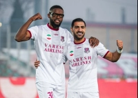 پایان نیمه اول/ پرسپولیس ۰-۱ نساجی؛ فوتبال پر از توقف!