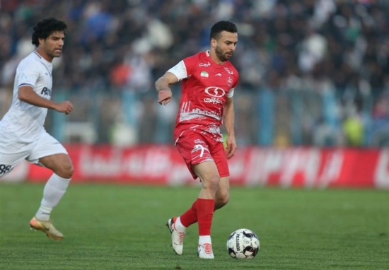 رقابت پرسپولیس با قوهای اوج گرفته