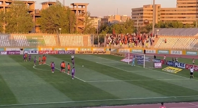 اختصاصی | پنالتی از دست رفته داریوش شجاعیان با مهار تماشایی حامد لک