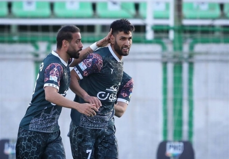 بازگشت بازیکن شاکی به تمرینات ذوب‌آهن