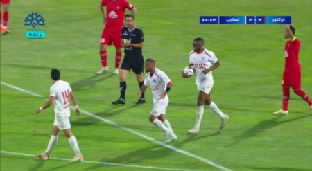 گل سوم نساجی به تراکتور توسط کوین یامگا