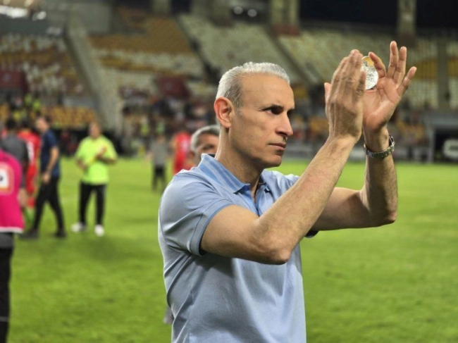 یحیی غایب نیمکت فولاد مقابل ملوان!