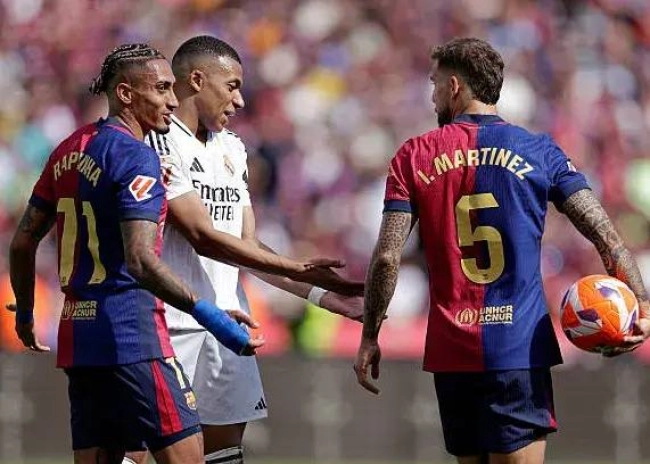 بلافاصله پس از قهرمانی؛ رئال‌مادرید به بارسلونا تبریک گفت + عکس