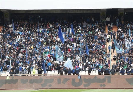 کاهش ۵۰ درصدی قیمت بلیت دیدار استقلال - صنعت نفت