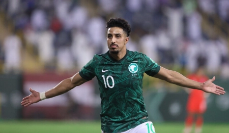 رسمی؛ قرارداد سالم الدوساری با الهلال تمدید شد