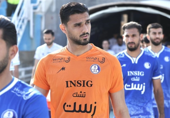 گوهری قراردادش با باشگاه استقلال خوزستان را فسخ کرد