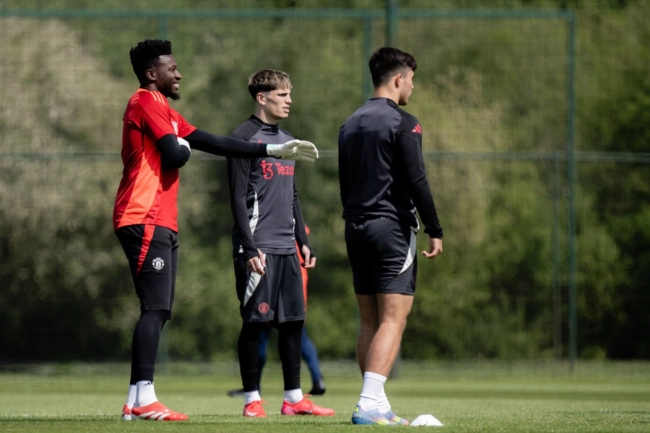 روبن آموریم تکلیف را روشن کرد: الخاندرو گارناچو و آندره اونانا از ترکیب منچستریونایتد خط خوردند + عکس