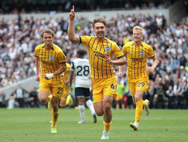 تاتنهام ۱-۴ برایتون؛ فصل کابوس‌وار؛ خبری از تیمی در حد قهرمان لیگ اروپا نبود