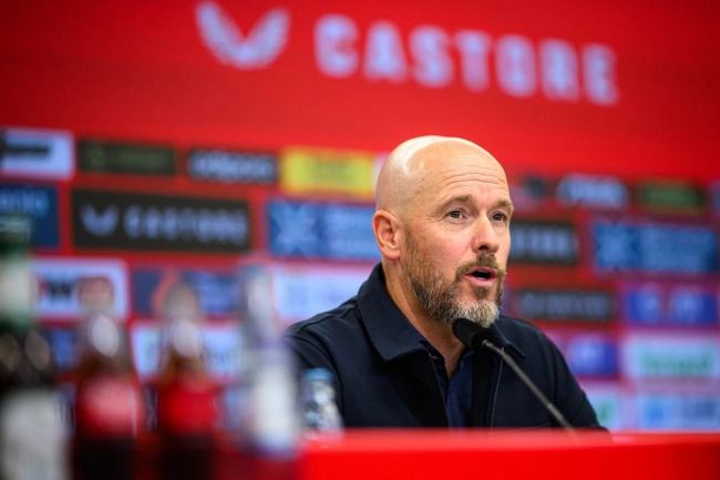 تن هاخ: هدف من ارائه بازی هجومی و الهام‌بخش است