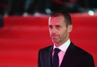 فشارهای سیاسی به اتحادیه فوتبال اروپا با موضوع روسیه