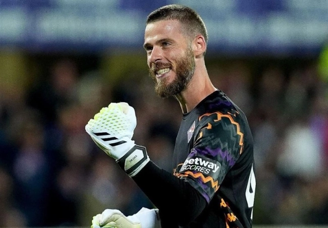 دخه‌آ با فیورنتینا تمدید کرد