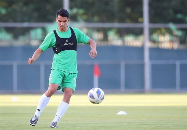 حسین‌زاده: تلاش می‌کنم اولین گل ملی‌ام را بزنم