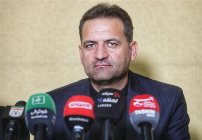 زارعی: باشگاهی که مجوز نگیرد لیگ را با امتیاز منفی شروع می‌کند