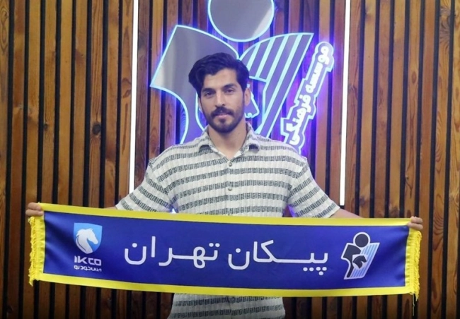 انتقال فرید امیری به پیکان؛ وینگر خیبر قرارداد رسمی بست