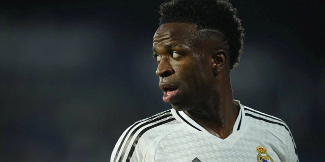 وینیسیوس در مسیر جدایی؟ بن‌بست مالی بر سر رقابت با امباپه