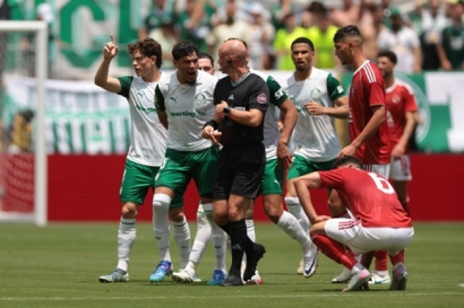 پالمیراس ۲-۰ الاهلی؛ سه امتیاز از دل طوفان برای برزیلی‌ها