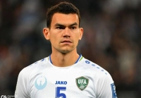 توافق اولیه باشگاه استقلال با مدافع ازبکستانی