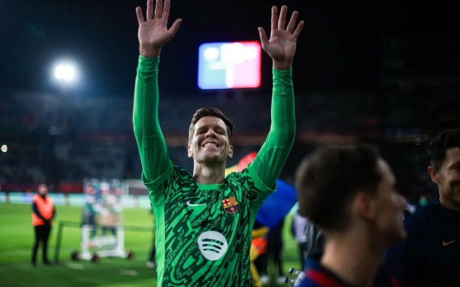 رسمی؛ قرارداد وویچک شزنی با بارسلونا تمدید شد + عکس