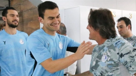 آشورماتوف، ساپینتو را در دوراهی قرار داد!