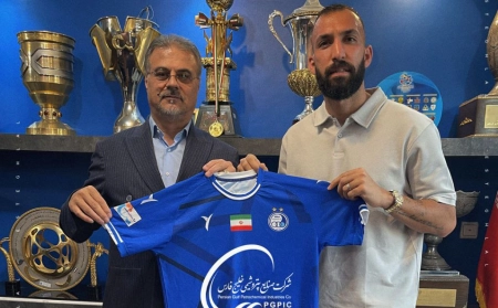 تمدید کاپیتان دوم؛ چشمی یک فصل دیگر در جمع آبی‌ها