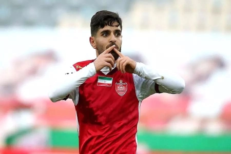 عمری به اردوی پرسپولیس در ترکیه اضافه شد