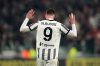 شوک بزرگ به یوونتوس؛ ولاهوویچ تا پایان 2025 از صحنه خارج شد!