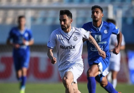 جلسه رضا جعفری با استقلال در سایه اختلاف با گل‌گهر