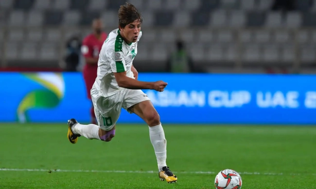 استقلال و پرسپولیس ناکام ماندند؛ ستاره عراقی به امارات رفت