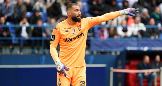 جانشین بیرانوند مشخص شد؛ اسکوچیچ این دروازه‌بان خارجی را می‌خواهد!