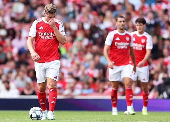 آرسنال ۲-۳ ویارئال؛ زنگ خطر پیش از شروع فصل