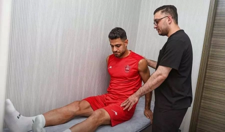 تأیید مصدومیت پورعلی‌گنجی؛ مدافع پرسپولیس دو هفته دور از میادین