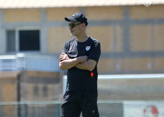 گلایه‌های یحیی از فولاد: روند آماده‌سازی تیم کند است