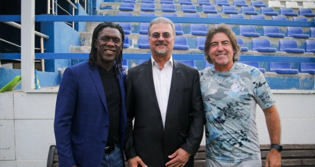 سیدورف تماشاگر ویژه سوپرجام ایران در نقش جهان