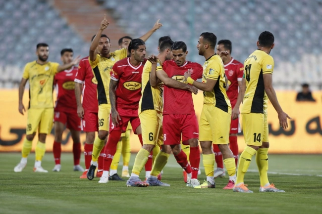 پیروزی رقیب هفته اول پرسپولیس در دیدار دوستانه + عکس