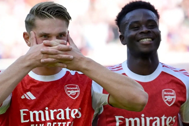 آرسنال ۳-۰ اتلتیک بیلبائو؛ آماده قهرمانی با گیوکرش