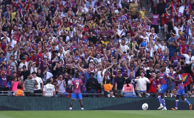 کریستال پالاس ۲(۳)-(۲)۲ لیورپول؛ عقاب‌ها و عادت‌ به غول‌کشی در ومبلی