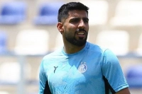 سکوت فرعباسی شکست: مشکلم نیمکت‌نشینی نیست