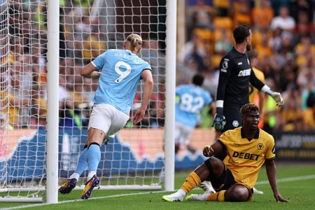 ولورهمپتون ۰-۴ منچسترسیتی؛ شروعی در قامت قهرمانی