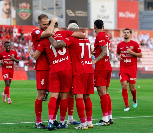 شباب الاهلی ۲-۰ الظفره؛ پیروزی قهرمان در روز رونمایی از غندی‌پور