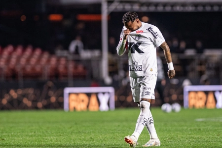 حمله تند نیمار به شایعه‌سازان: هیچ‌کس شایسته این حرف‌ها نیست