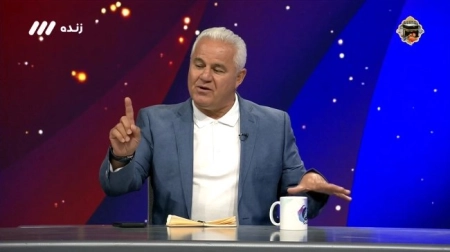 فرشاد پیوس، مهمان ویژه دیدار پرسپولیس - فجر در برنامه فوتبال برتر