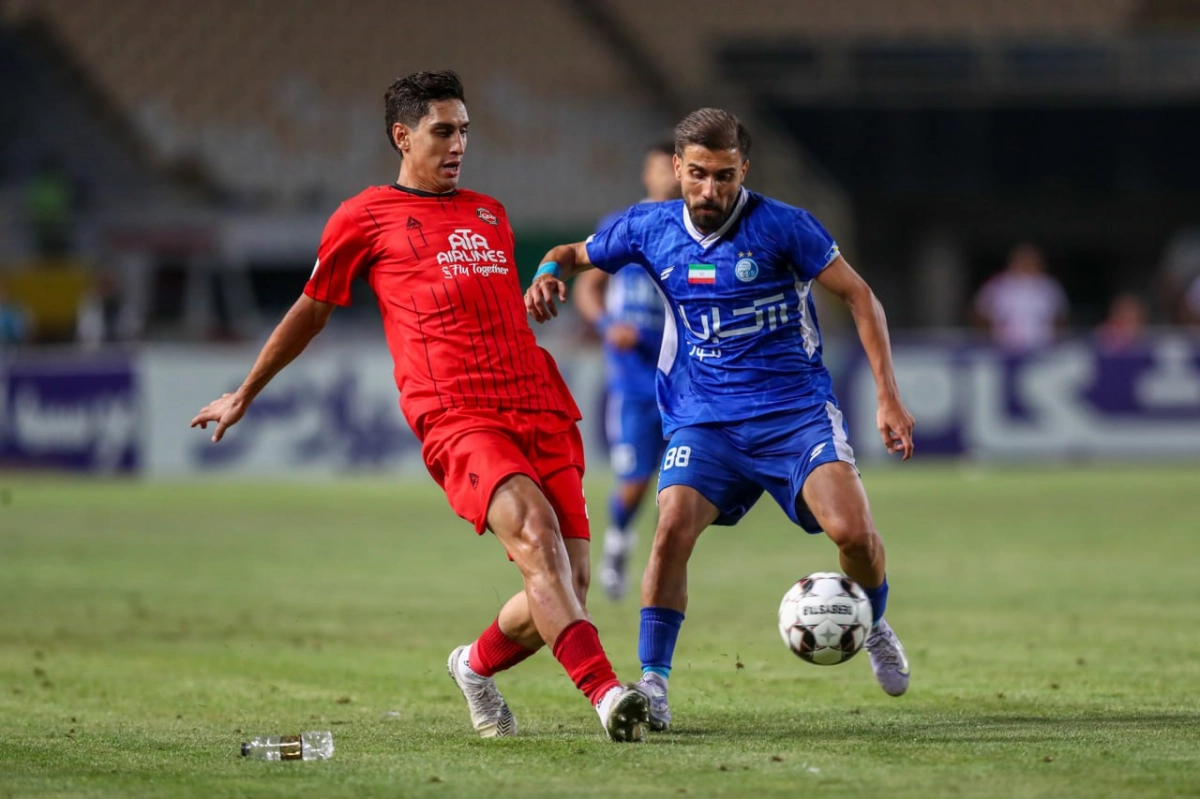 هشدار بیانی به بازیکنان جدید استقلال برای جدال با تراکتور