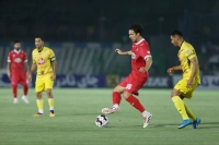 پیوس: پرسپولیس هنوز به زمان نیاز دارد؛ تساوی فجر حکم برد داشت