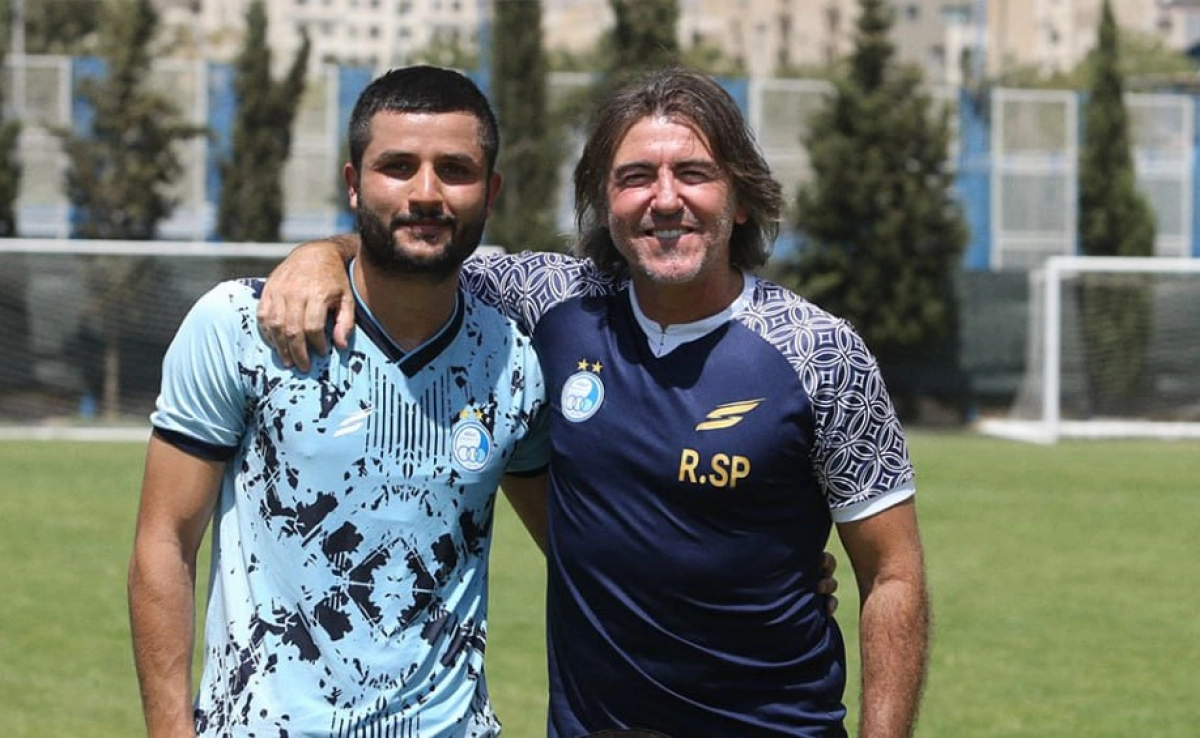 رسمی؛ عارف غلامی با قراردادی یک ساله دوباره آبی‌پوش شد