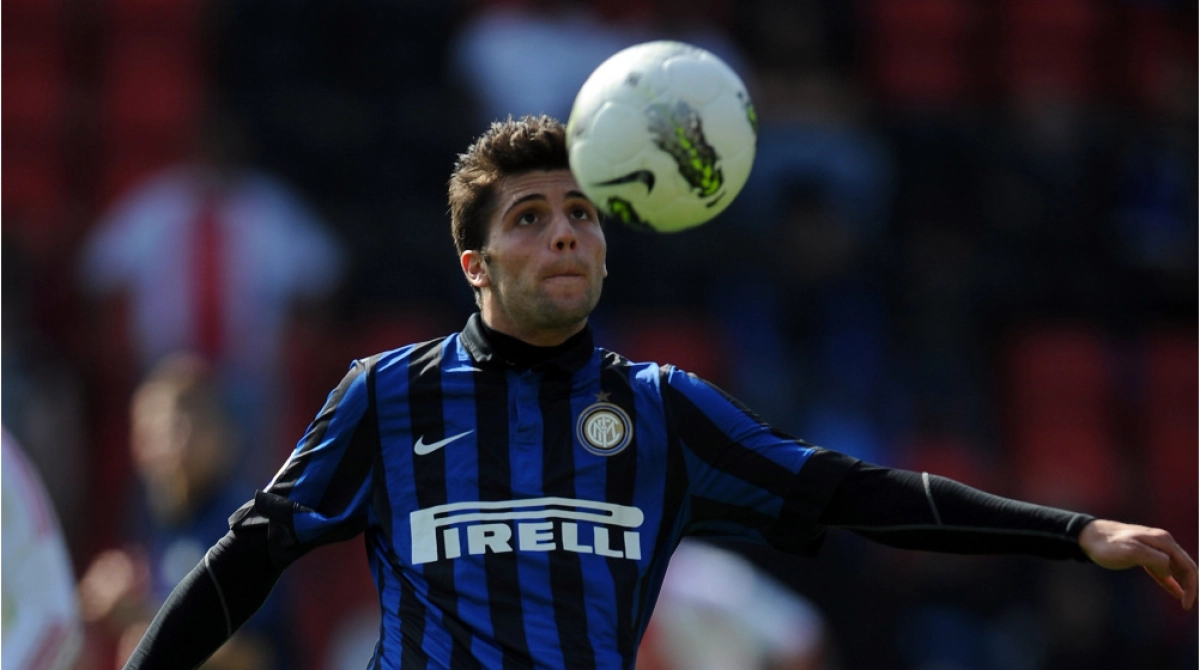 ستاره برزیلی سابق اینتر در رادار استقلال؛ دانیل بسا، یک گام تا آبی‌پوش شدن