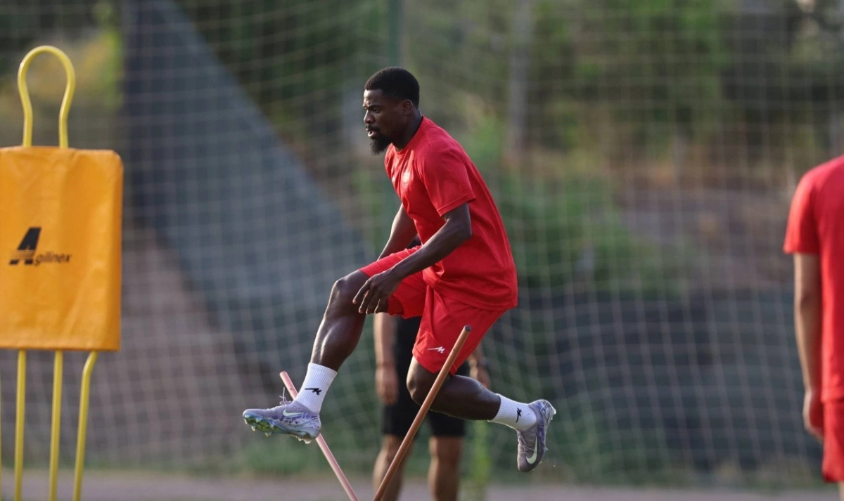 واکنش جنجالی رئیس کمیته پزشکی پرسپولیس به ماجرای اوریه + عکس‌