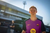 تمدید قریب‌الوقوع فرنکی دیونگ با بارسلونا؛ دستمزد نصف شد